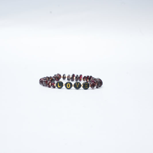 LOVE - Garnet Chip Bracelet